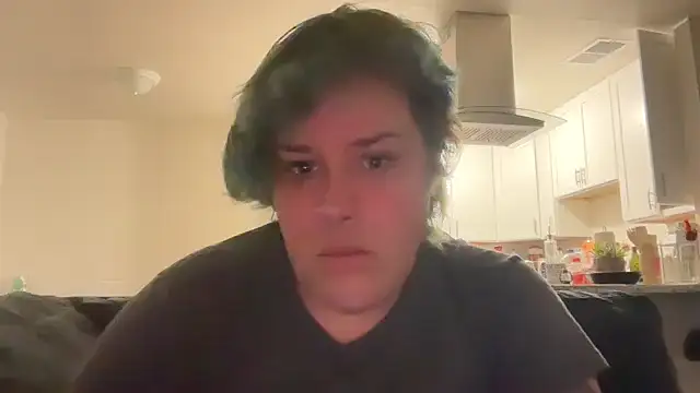 Julietserenity online show from November 28, 2025, 3:42 am