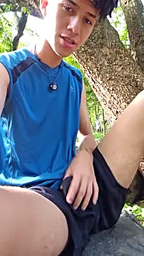 Afro god  online show from November 9, 2025, 7:56 pm