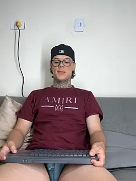 jordan 422 online show from April 21, 2026, 8:12 pm