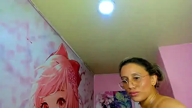 StarletTays online show from September 14, 2025, 12:37 pm