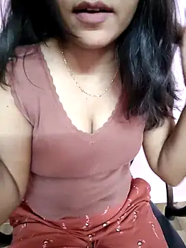 kajoee online show from November 23, 2025, 8:03 am