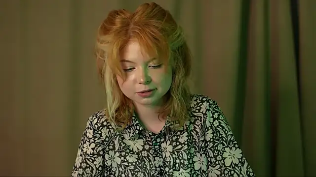 Stella Vanila online show from September 18, 2025, 1:18 am