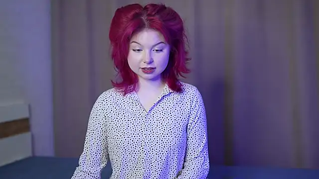 Stella Vanila online show from November 11, 2025, 12:10 am