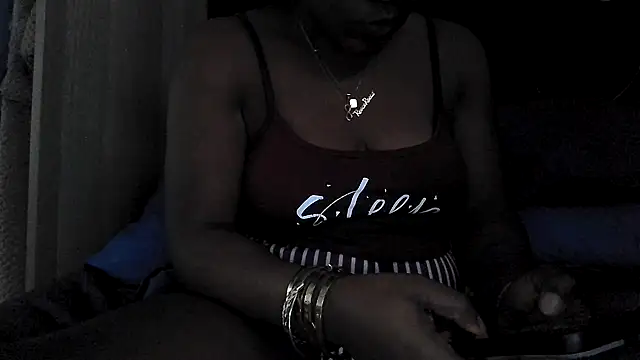 Snapshot of Curvy_AfricanQuinn chatting on March 29, 2026, 1:55 pm Curvy AfricanQuinn online show from March 29, 2026, 1:55 pm