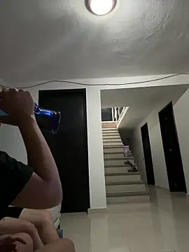 cutieass online show from September 18, 2025, 3:52 am