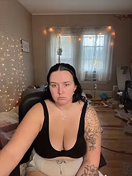 goddesskass online show from October 20, 2025, 1:44 pm