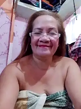 vickyhot1966 online show from March 27, 2026, 8:26 am