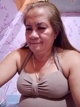 vickyhot1966 online show from April 23, 2026, 10:58 am