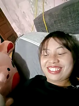 Dung-Thao19 online show from September 9, 2025, 6:07 pm