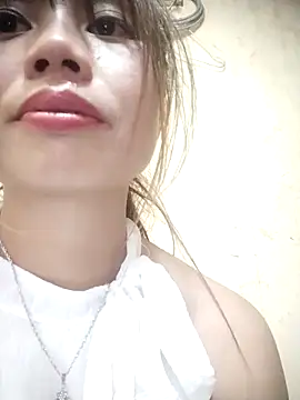 Dung-Thao19 online show from October 19, 2025, 1:45 pm