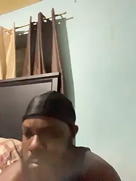 Snapshot of PrettyBudyHead chatting on April 8, 2026, 1:05 am PrettyBudyHead online show from April 8, 2026, 1:05 am