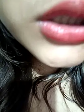 Hott Muskan online show from September 18, 2025, 7:05 pm