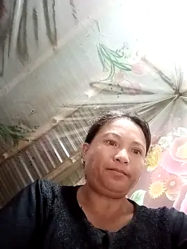 Love-Mama33 online show from September 26, 2025, 11:20 pm