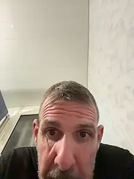 gigolobcn online show from January 9, 2026, 5:59 pm