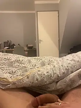 Snapshot of Blablateur2 chatting on February 1, 2026, 4:22 am Blablateur2 online show from February 1, 2026, 4:22 am