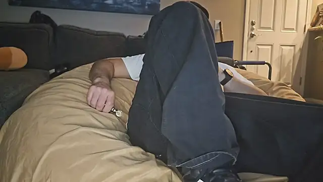 LeeCox online show from December 16, 2024, 6:32 am