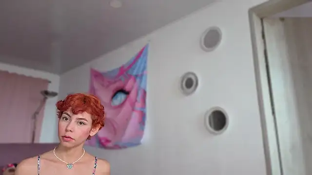 colette e online show from November 17, 2025, 6:35 pm