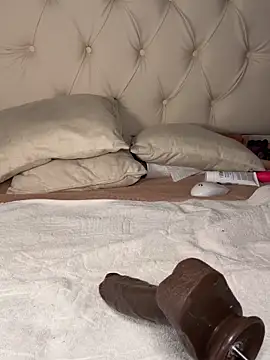 Danicute  online show from October 24, 2025, 1:03 am