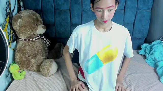 ValentinaKlean online show from July 2, 2026, 3:23 am