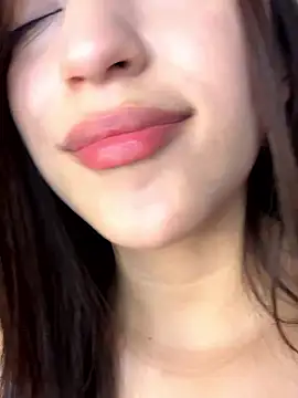 Snapshot of AngellaMoraa chatting on January 9, 2026, 8:50 am AngellaMoraa online show from January 9, 2026, 8:50 am