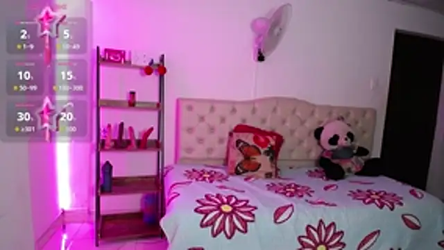 thalia mills19 online show from April 21, 2026, 2:51 am