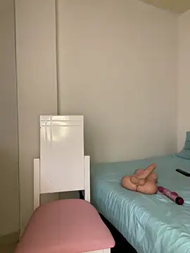 Zara Bel online show from November 13, 2025, 6:29 pm