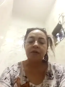 tany90 online show from March 31, 2026, 2:50 pm