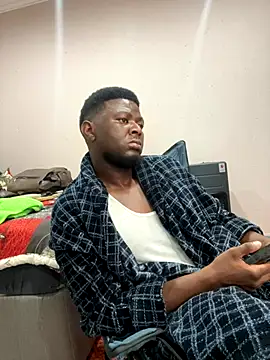 Dynamite cums in size 2 online show from November 25, 2025, 7:19 am