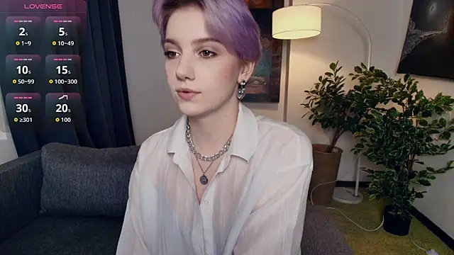 OdelynaAsp online show from December 18, 2025, 12:33 pm