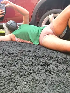 bad wolf28 online show from October 7, 2025, 10:34 am