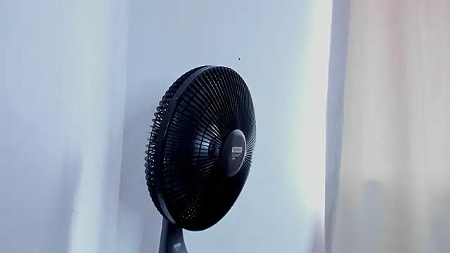 ashly pnik1 online show from March 5, 2026, 6:59 pm