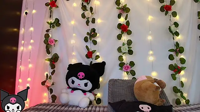 cutee andrea online show from November 25, 2025, 2:44 am