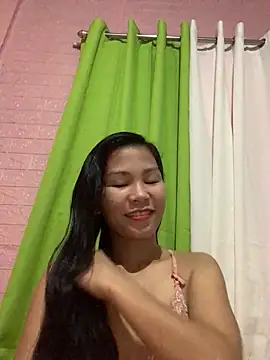 Cleo17 online show from February 8, 2026, 1:36 pm