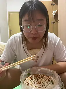 sisi-maiden online show from March 25, 2026, 11:49 am