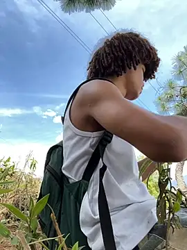 Alexis Spicter online show from September 11, 2025, 5:46 pm