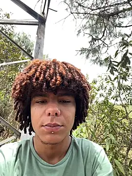 Alexis Spicter online show from September 12, 2025, 6:52 pm