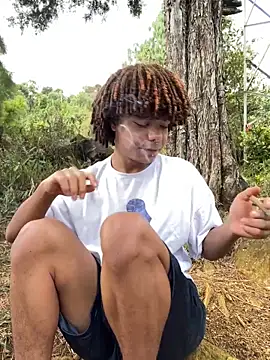 Alexis Spicter online show from September 29, 2025, 6:13 pm