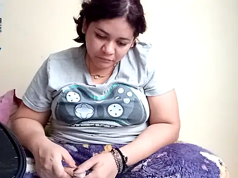 Kitty WetXxX online show from September 13, 2025, 10:09 pm