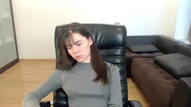 AmelieReve online show from November 16, 2025, 1:39 pm