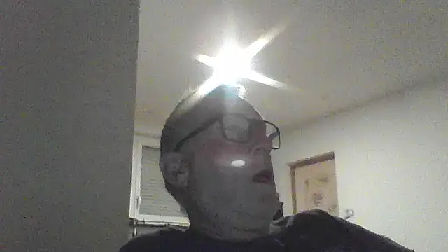 davv28 online show from September 12, 2025, 2:33 am