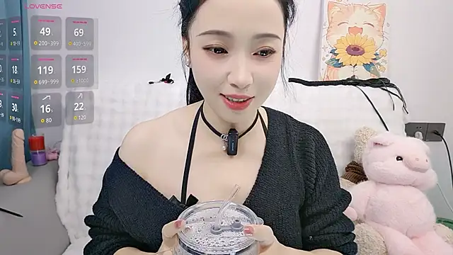 Snapshot of Yemao_0 chatting on October 23, 2025, 9:02 pm Yemao 0 online show from October 23, 2025, 9:02 pm