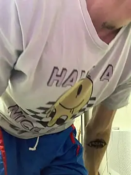 Fubinha online show from October 1, 2025, 1:22 am