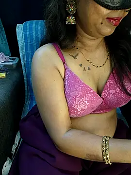 Sexy juhee online show from April 12, 2026, 2:55 pm