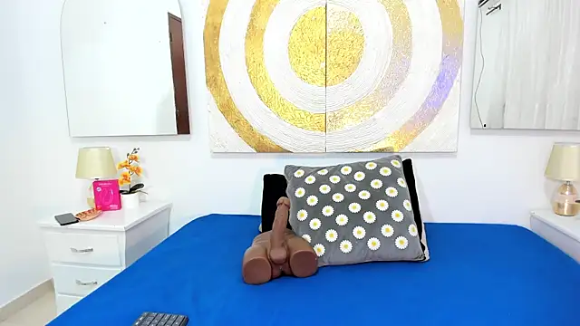 Michelle Lewis  online show from February 13, 2026, 12:56 pm