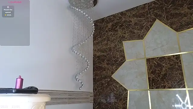 Xara Blis online show from September 27, 2025, 5:01 am