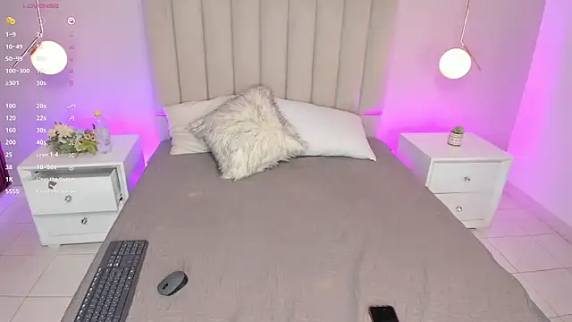 Snapshot of Dani_rosse_ chatting on September 22, 2025, 12:51 pm Dani rosse online show from September 22, 2025, 12:51 pm