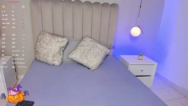 Snapshot of Dani_rosse_ chatting on October 7, 2025, 12:46 pm Dani rosse online show from October 7, 2025, 12:46 pm