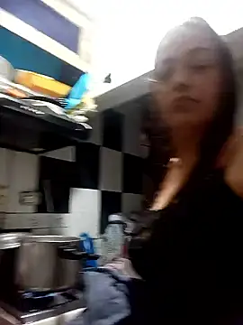 Lady 16 online show from January 11, 2026, 8:47 pm