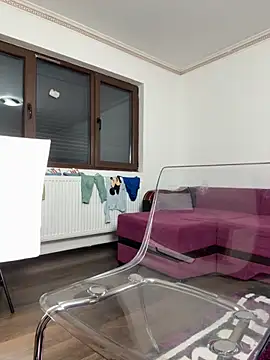 Snapshot of MiaKiittyy chatting on November 5, 2025, 1:05 am MiaKiittyy online show from November 5, 2025, 1:05 am