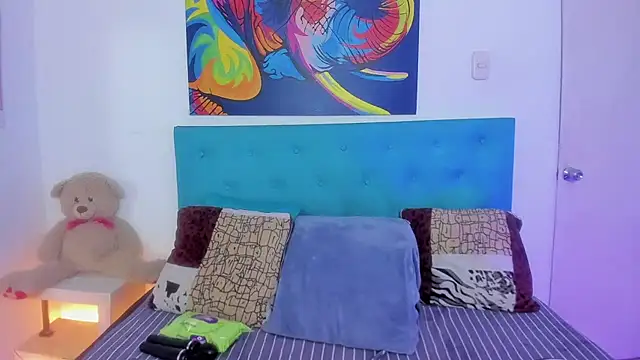 neferet opal online show from October 3, 2025, 2:08 am